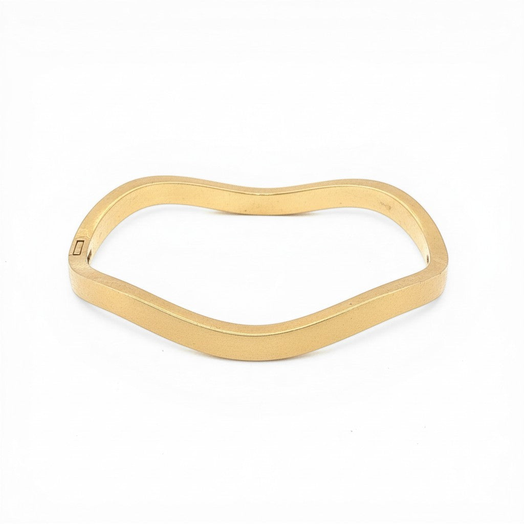 Sculpted Wave Bangle in 18K Yellow Gold-Bijoux Village Fine Jewellers
