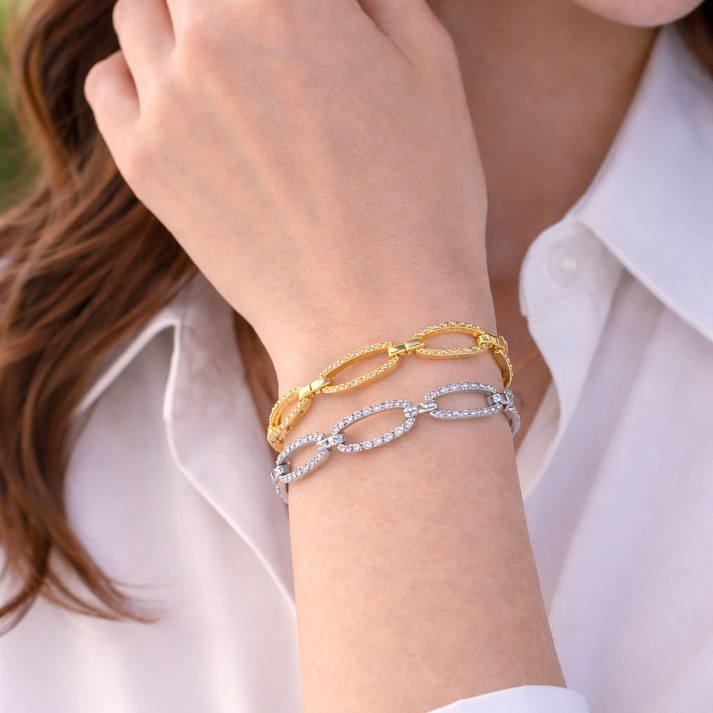 Gold Diamond Paperclip Link Bracelet – 1.68 CT-18 Karat-Bijoux Village Fine Jewellers