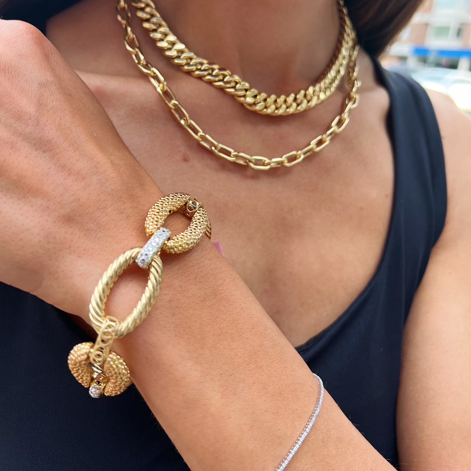Textured Gold Diamond Link Bracelet-Bijoux Village Fine Jewellers