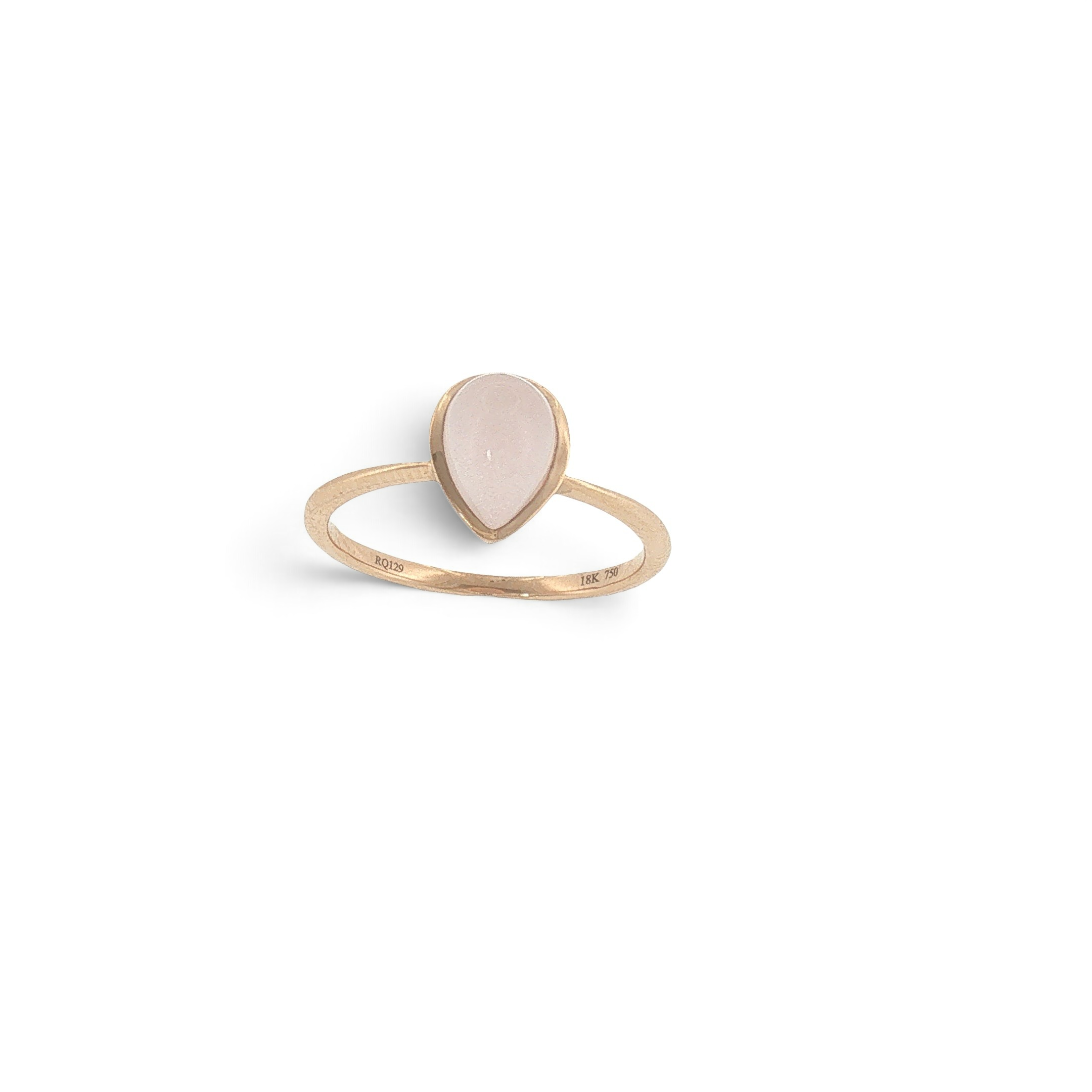 Bijoux Village Fine Jewellers 18K rose gold ring with a pear-shaped rose quartz cabochon in a smooth bezel setting.