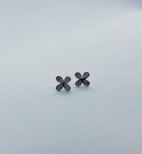 Load image into Gallery viewer, 18 Karat White Gold Diamond Clover Stud (Pair)-earring-Bijoux Village Fine Jewellers
