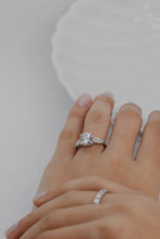 Load image into Gallery viewer, &quot;Adalyn&quot; - Classic Diamond Ring-rings-Bijoux Village Fine Jewellers
