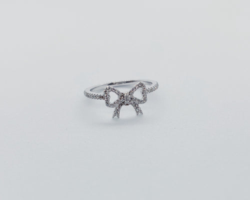 18 Karat White Diamond Bow Ring-rings-Bijoux Village Fine Jewellers